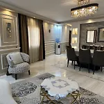 Luxurious Apartment In Cairo